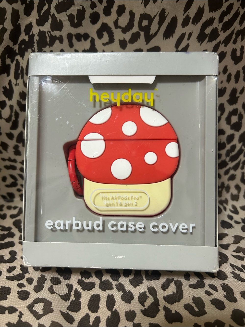 Heyday Mushroom AirPods Pro Gen 1 & 2 Earbud Case